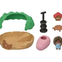 Epoch Everlasting Play Calico Critters Baby Hedgehog Hideout
