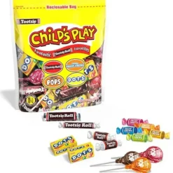Discount Tootsie Child's Play Funtastic Roll Favorites 26 oz. Bag