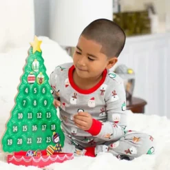 Hot Melissa u0026 Doug Countdown to Christmas Wooden Seasonal Calendar