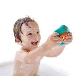 Hape Ocean Floor Squirters