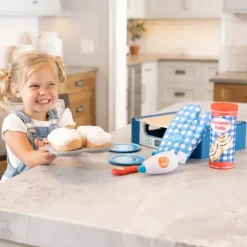 Clearance Fat Brain Toys Pretendables Cinnamon Roll Set