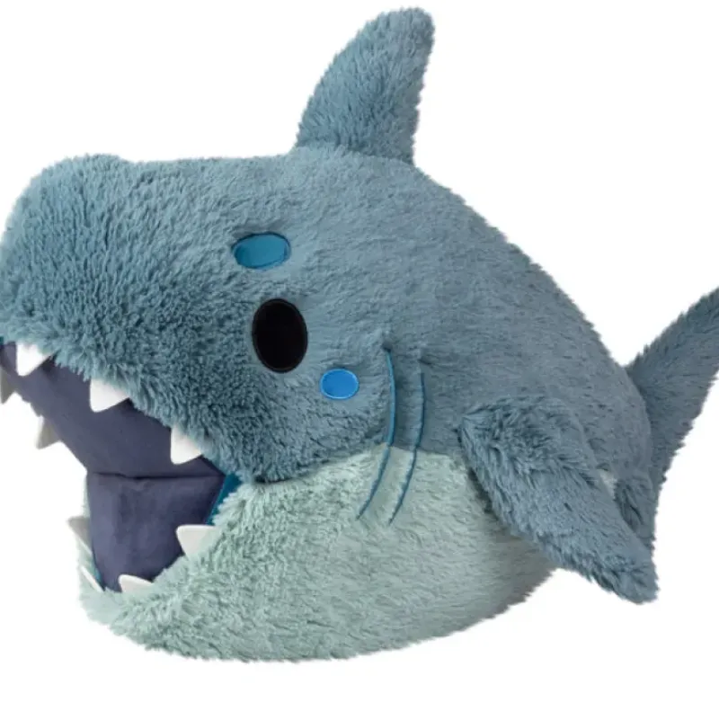 Squishable - 17" - Megalodon